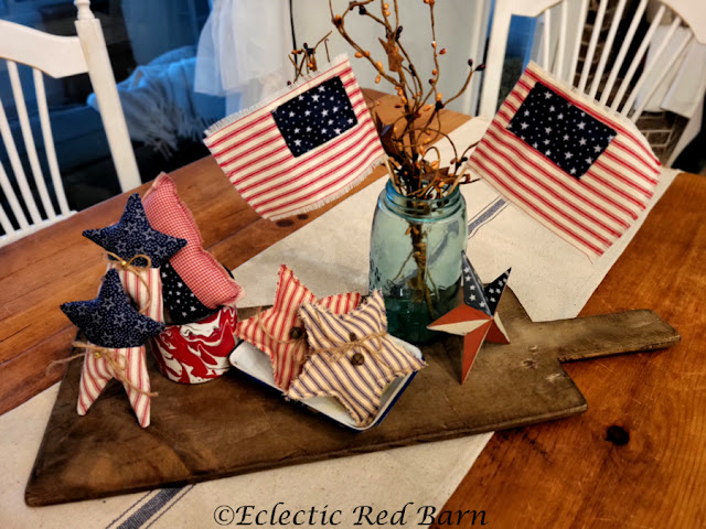 Memorial Day Cenretpiece. Share NOW. #memorialday #eclecticredbarn #holidaydecor #flags #stars